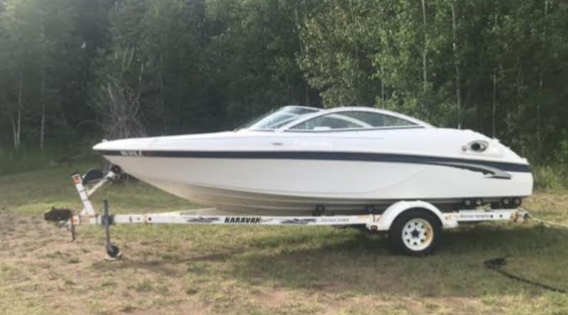 mercruiser Boats For Sale by owner | 2000 19 foot CELEBRITY MerCruiser